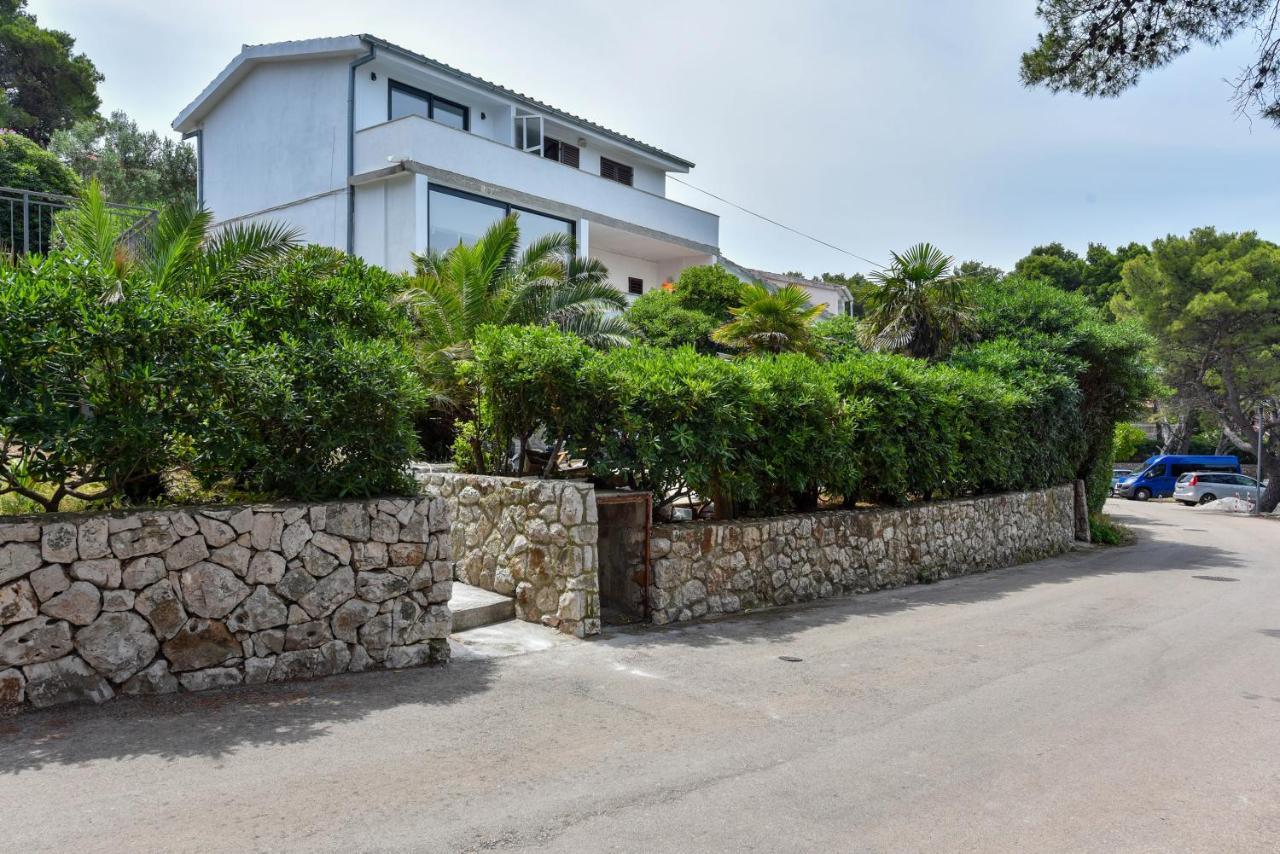 Lazaneo Seafront Apartments, Елса Экстерьер фото