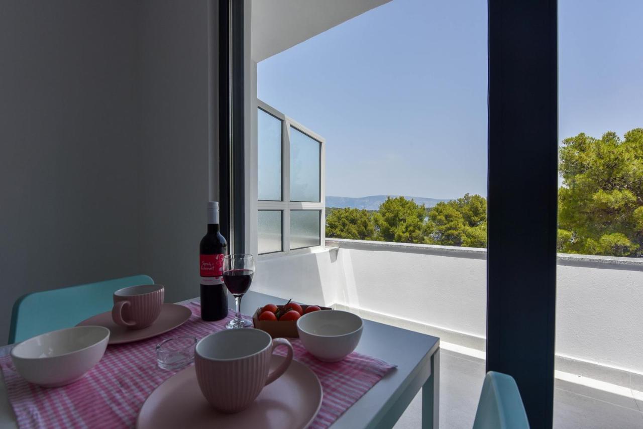 Lazaneo Seafront Apartments, Елса Экстерьер фото