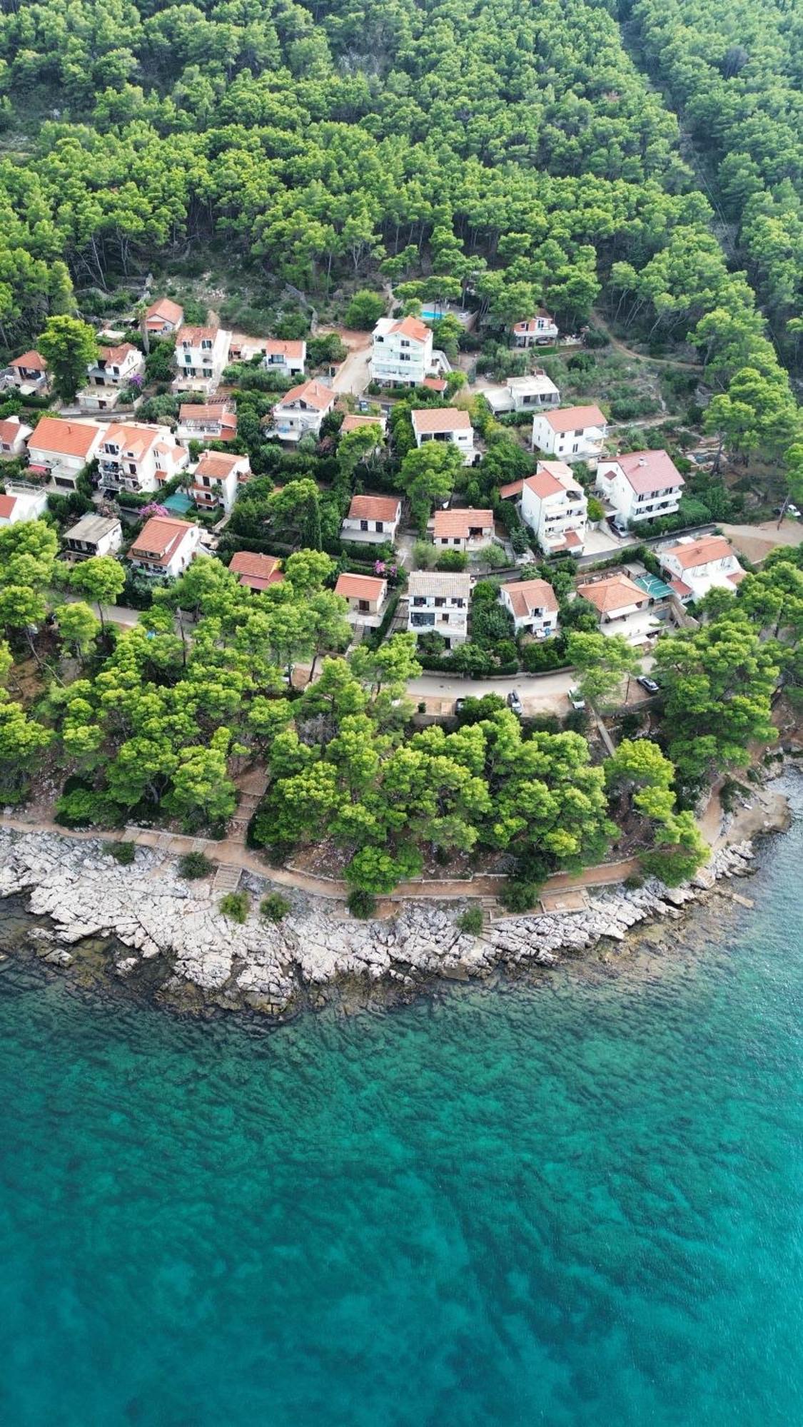 Lazaneo Seafront Apartments, Елса Экстерьер фото